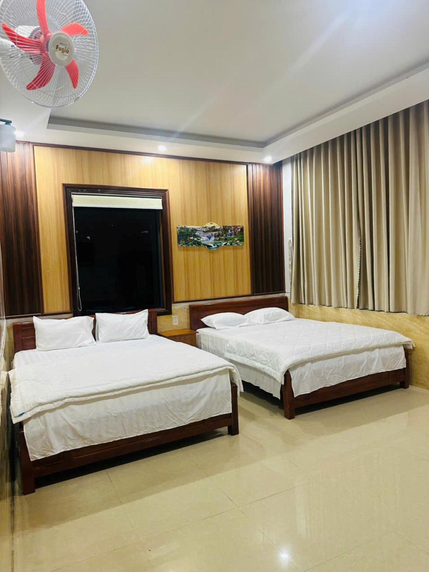 Binh Minh Hotel เปลกู ภายนอก รูปภาพ